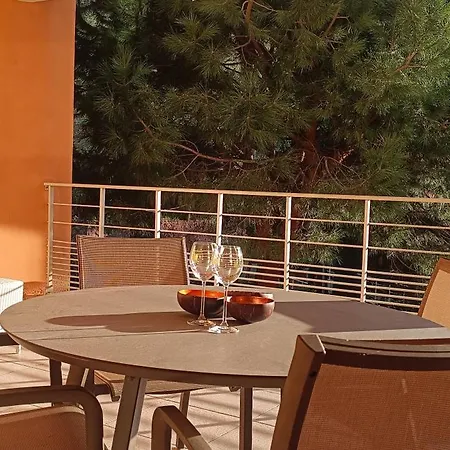 Elegant 3pieces A 2pas Des Plages
