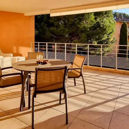 Elegant 3pieces A 2pas Des Plages