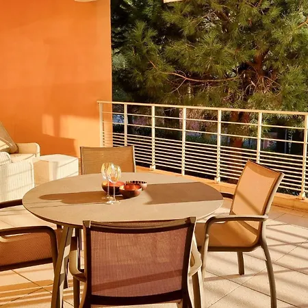 Elegant 3pieces A 2pas Des Plages