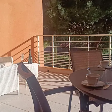 Elegant 3pieces A 2pas Des Plages 아파트